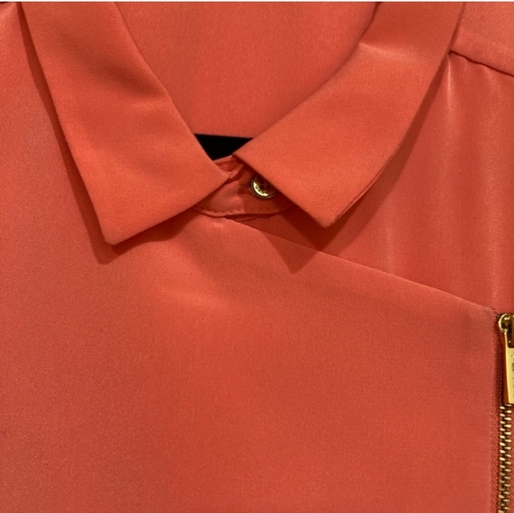 EUC Calvin Klein Sleeveless Blouse - Picture 3 of 4